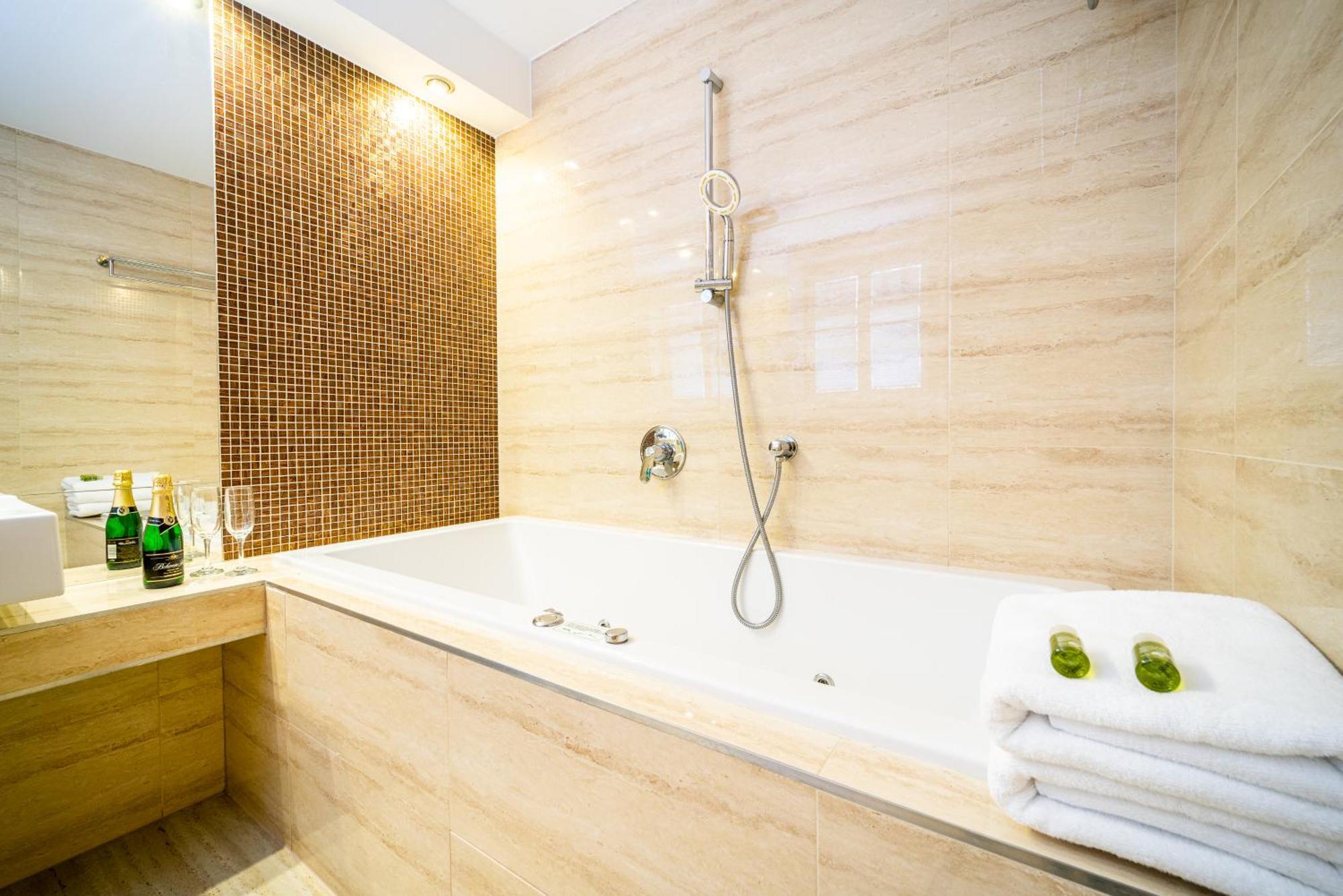 Hotel Sepetna Ostravice Luaran gambar